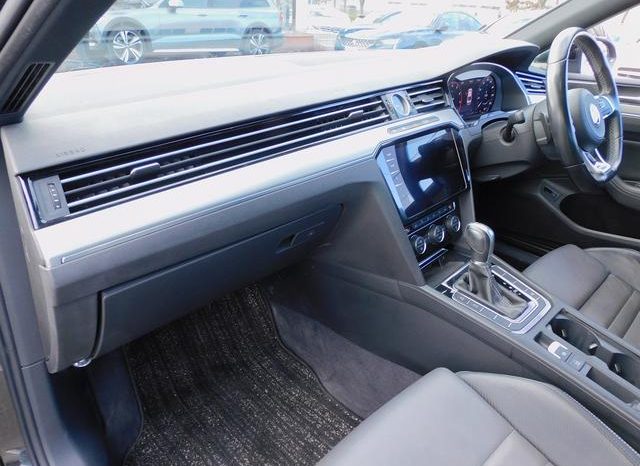 VOLKSWAGEN PASSAT 2.0TSI R LINE 2018 full