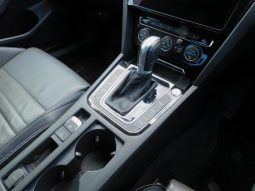 VOLKSWAGEN PASSAT 2.0TSI R LINE 2018 full