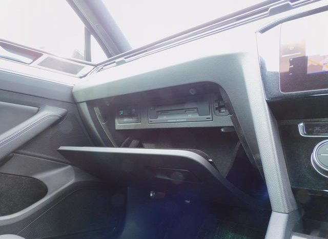 VOLKSWAGEN PASSAT 2.0TSI R LINE 2018 full