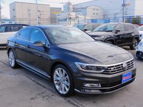 VOLKSWAGEN PASSAT 2.0TSI R LINE 2018
