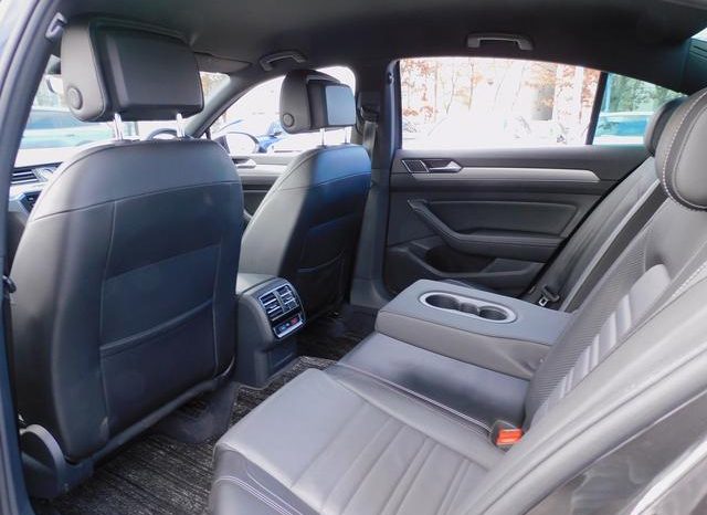 VOLKSWAGEN PASSAT 2.0TSI R LINE 2018 full