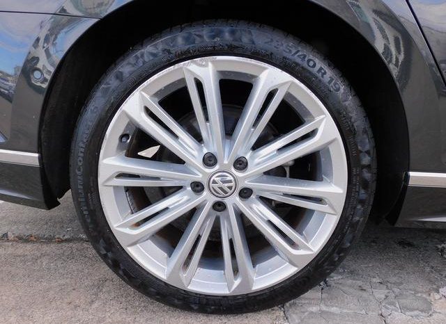 VOLKSWAGEN PASSAT 2.0TSI R LINE 2018 full