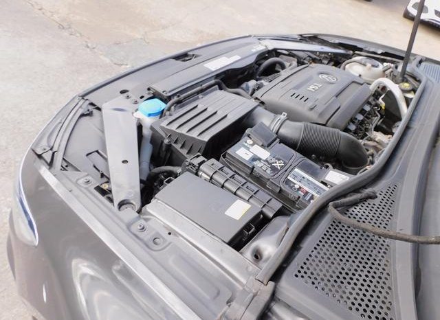 VOLKSWAGEN PASSAT 2.0TSI R LINE 2018 full