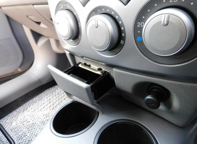 MAZDA DEMIO CASUAL 2005 full