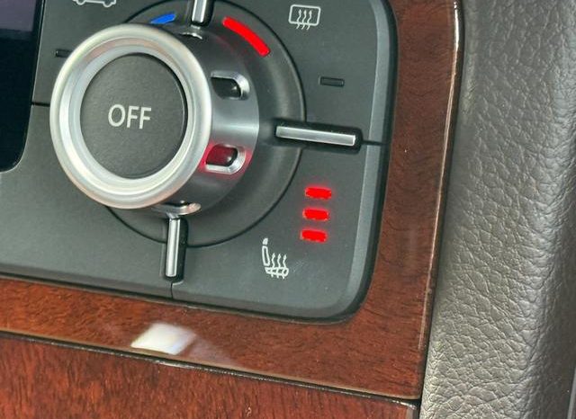 VOLKSWAGEN TOUAREG V6 BLUEMOTION TECHNOLOGY 2015 full