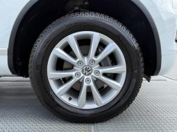 VOLKSWAGEN TOUAREG V6 BLUEMOTION TECHNOLOGY 2015 full