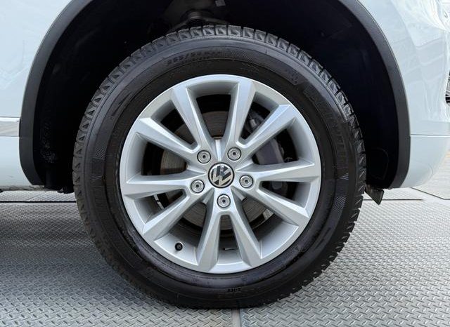 VOLKSWAGEN TOUAREG V6 BLUEMOTION TECHNOLOGY 2015 full