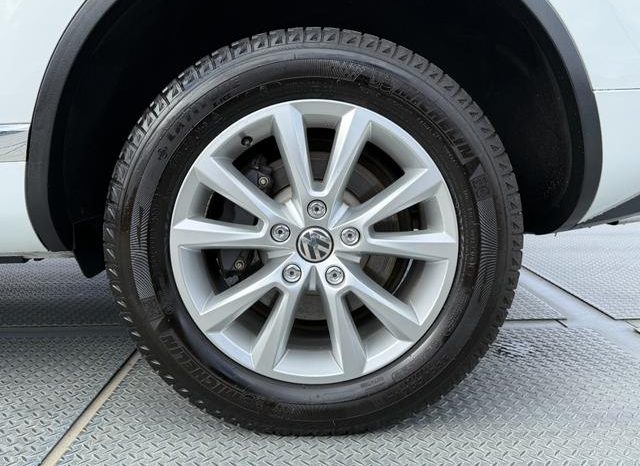 VOLKSWAGEN TOUAREG V6 BLUEMOTION TECHNOLOGY 2015 full