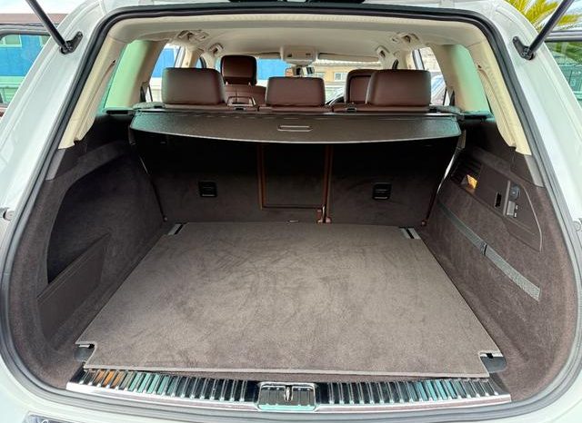 VOLKSWAGEN TOUAREG V6 BLUEMOTION TECHNOLOGY 2015 full