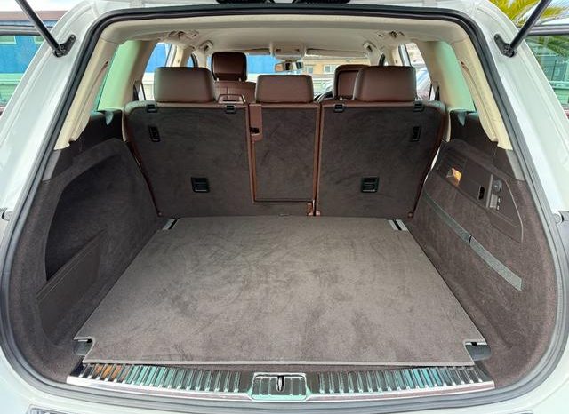 VOLKSWAGEN TOUAREG V6 BLUEMOTION TECHNOLOGY 2015 full