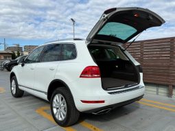 VOLKSWAGEN TOUAREG V6 BLUEMOTION TECHNOLOGY 2015 full