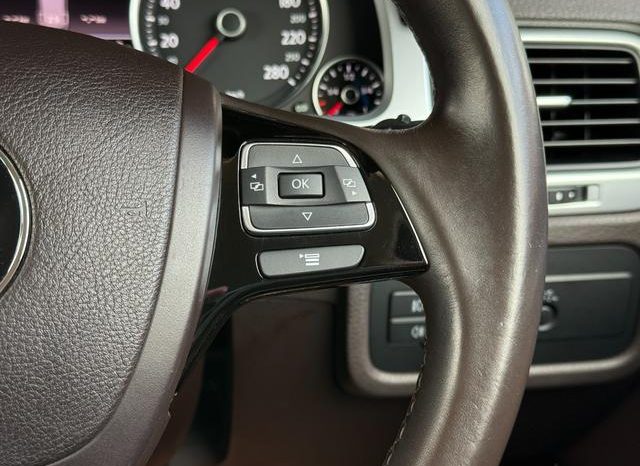 VOLKSWAGEN TOUAREG V6 BLUEMOTION TECHNOLOGY 2015 full