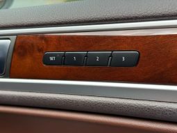 VOLKSWAGEN TOUAREG V6 BLUEMOTION TECHNOLOGY 2015 full