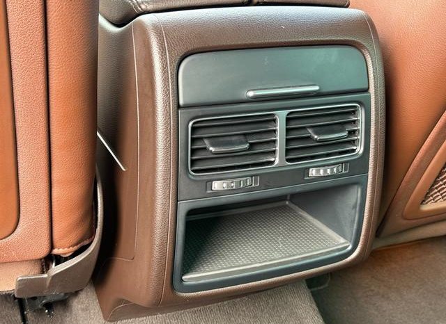 VOLKSWAGEN TOUAREG V6 BLUEMOTION TECHNOLOGY 2015 full