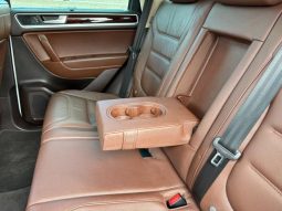 VOLKSWAGEN TOUAREG V6 BLUEMOTION TECHNOLOGY 2015 full