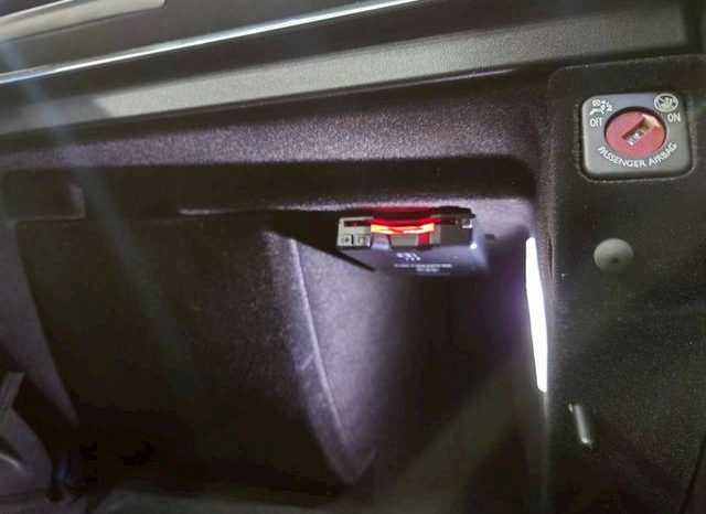 PEUGEOT 5008 GT BLUE HDI 2021 full