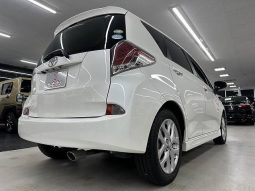 TOYOTA RACTIS S 2013 full