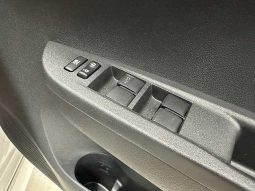 TOYOTA RACTIS S 2013 full