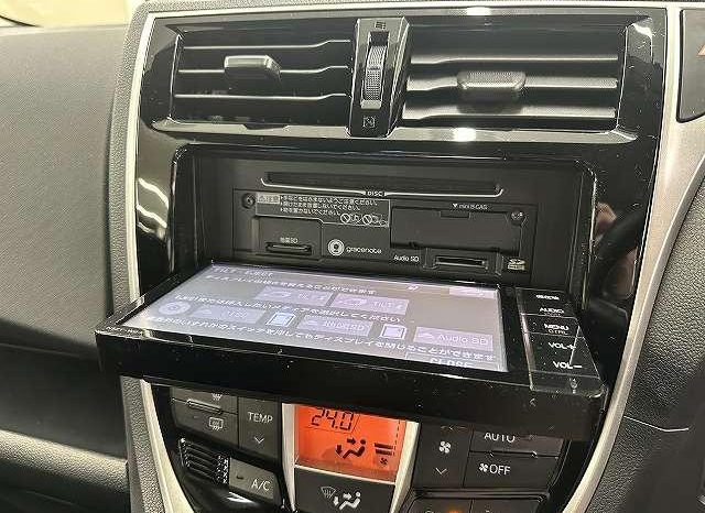 TOYOTA RACTIS S 2013 full