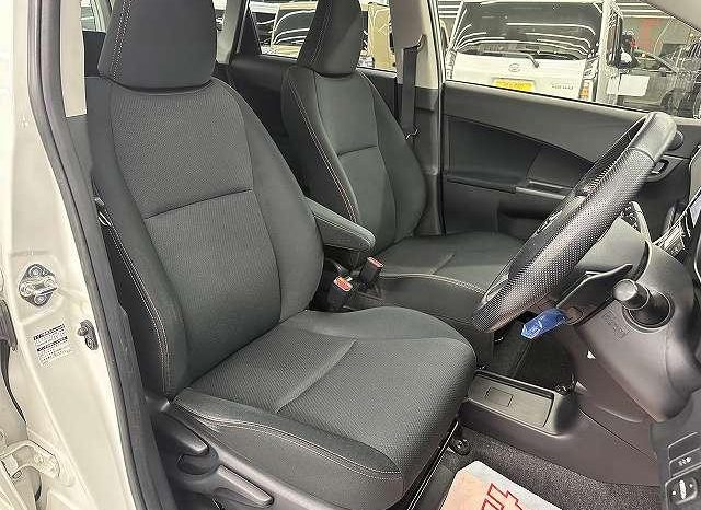 TOYOTA RACTIS S 2013 full