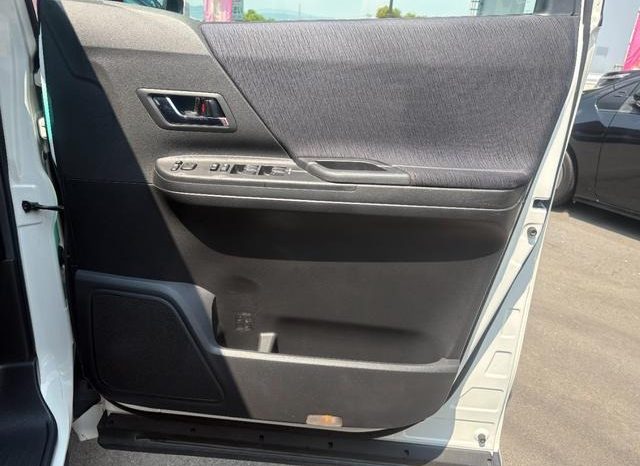 Toyota Vellfire 2.4Z 2008 full