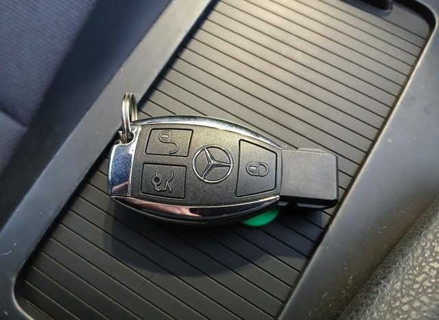 MERCEDES BENZ C-CLASS C200 AVANTGARDE 2014 full