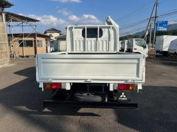 MITSUBISHI FUSO CANTER GUTS 2017 full