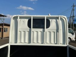 MITSUBISHI FUSO CANTER GUTS 2017 full