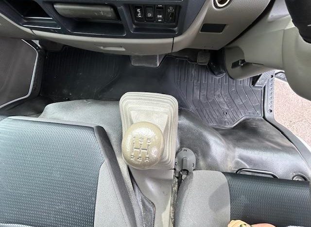 MITSUBISHI FUSO CANTER GUTS 2017 full