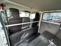 MITSUBISHI FUSO CANTER GUTS 2017 full