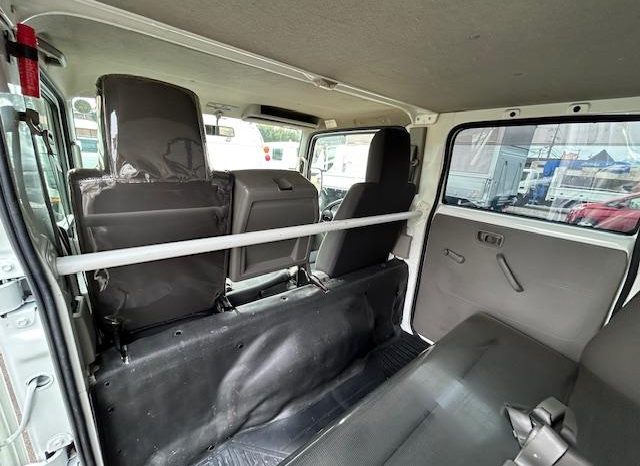 MITSUBISHI FUSO CANTER GUTS 2017 full