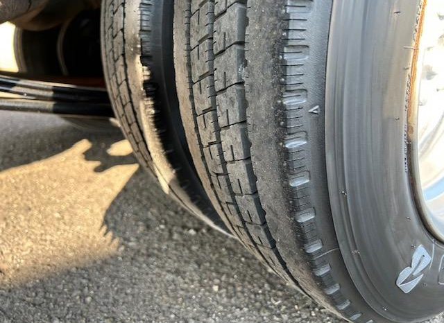 MITSUBISHI FUSO CANTER GUTS 2017 full