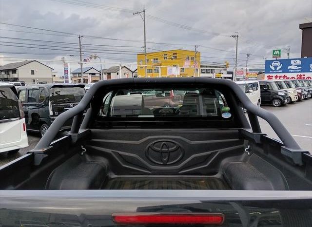 TOYOTA HILUX X 2018 full