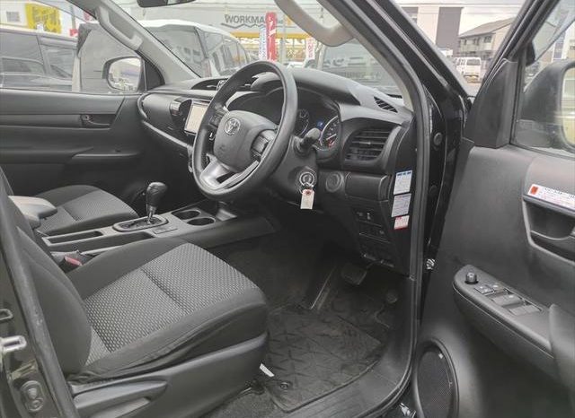 TOYOTA HILUX X 2018 full