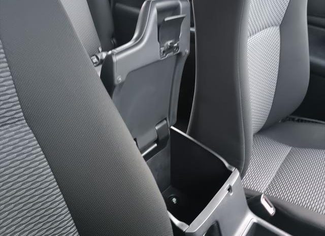 TOYOTA HILUX X 2018 full