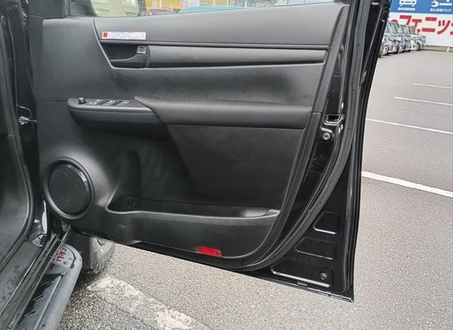 TOYOTA HILUX X 2018 full