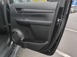 TOYOTA HILUX X 2018 full