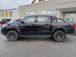 TOYOTA HILUX X 2018 full