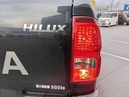 TOYOTA HILUX X 2018 full