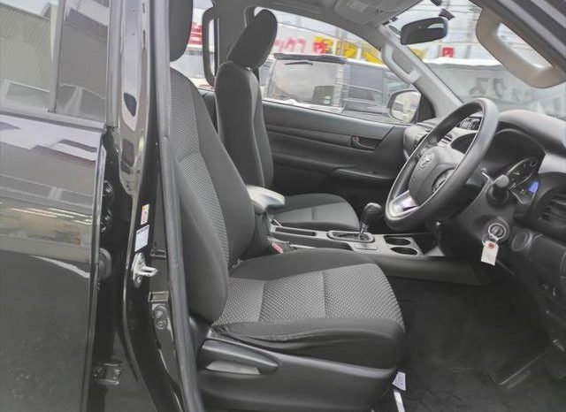 TOYOTA HILUX X 2018 full