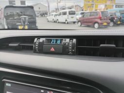 TOYOTA HILUX X 2018 full