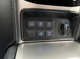 TOYOTA LAND CRUISER PRADO TX L PACKAGE 2019 full