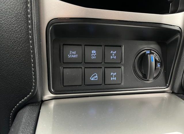 TOYOTA LAND CRUISER PRADO TX L PACKAGE 2019 full