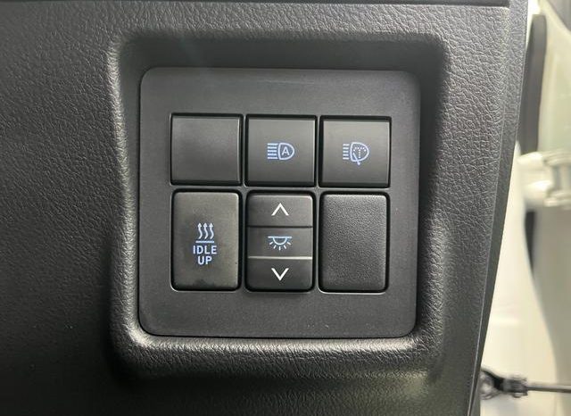 TOYOTA LAND CRUISER PRADO TX L PACKAGE 2019 full