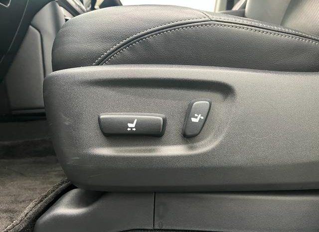 TOYOTA LAND CRUISER PRADO TX L PACKAGE 2019 full