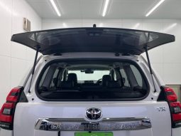 TOYOTA LAND CRUISER PRADO TX L PACKAGE 2019 full