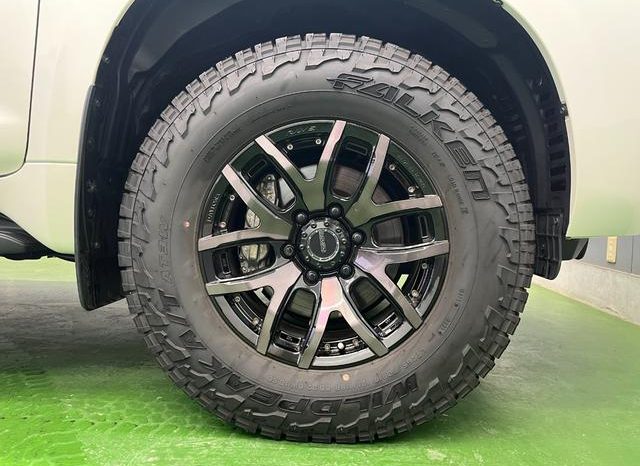 TOYOTA LAND CRUISER PRADO TX L PACKAGE 2019 full