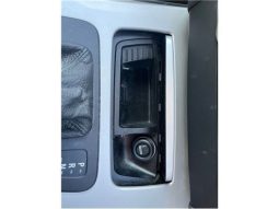 BMW 3 Series 320i 2010 full