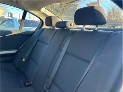 BMW 3 Series 320i 2010 full