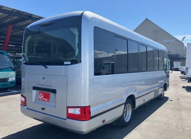 TOYOTA COASTER GX 2017 full